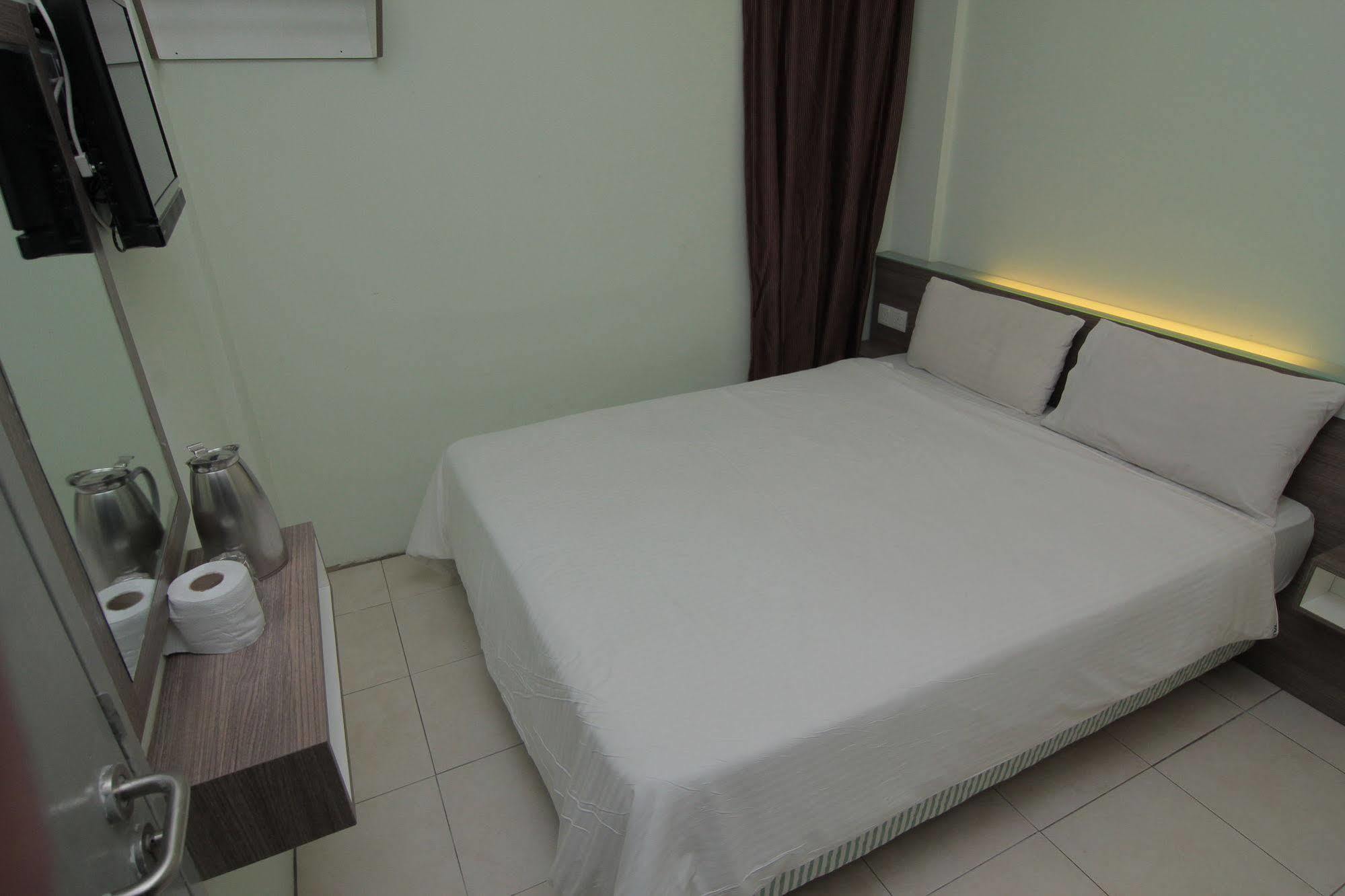 Qish Hotel Malacca Exteriér fotografie
