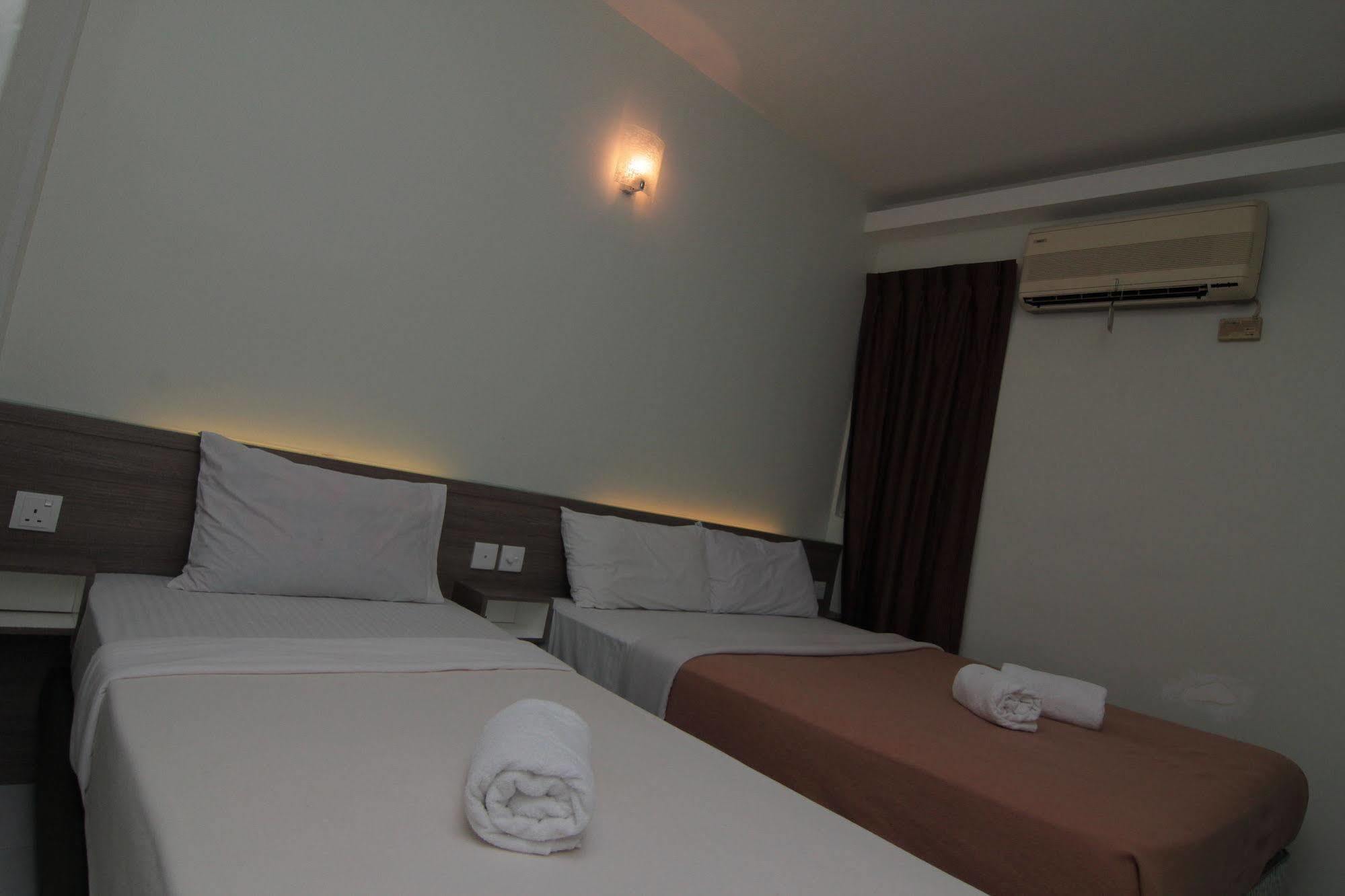 Qish Hotel Malacca Exteriér fotografie